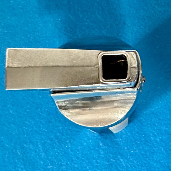 Vintage Ronson table lighter-no insert - Picture 2 of 9